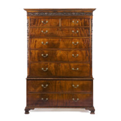 2042 - 18th Century Georgian Mahogany Chest on Chest