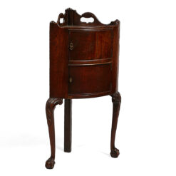 Early 19th Century Irish Mahogany Corner Cabinet