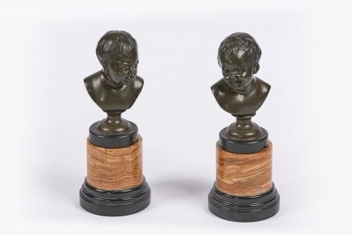 9126 - 19th Century Pair of Bronze Sculptured Tabletop Busts of Babies