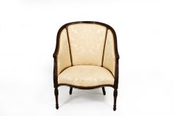 Early 19th Century George III Mahogany Hepplewhite Tub Chair