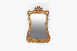 9964 - Mid 18th Century Carved Giltwood Rococo Pier Mirror