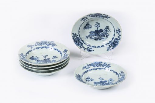 10163 - Early 19th Century Jiaqing Qing Dynasty Set of Six Blue and White Nanjing Porcelain Dishes