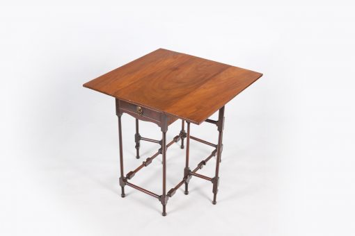 10458 - 18th Century George III Cricket Table