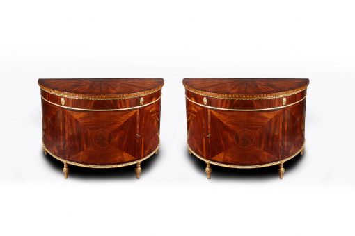 10546 - Early 19th Century George III Pair of Demilune Commodes
