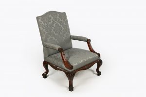 10118 – 18th Century Gainsborough Armchair after Chippendale