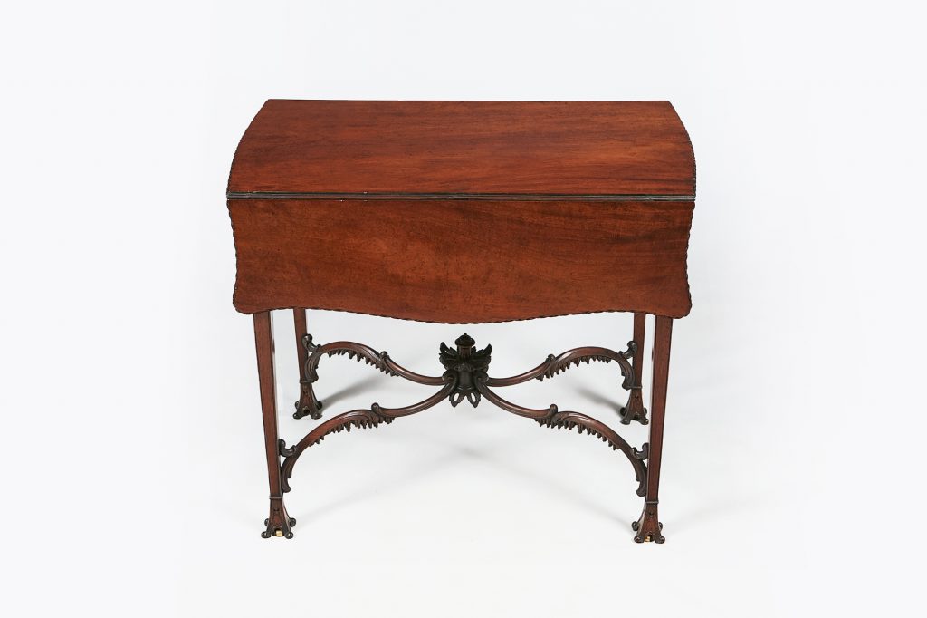 10267 – 18th Century Mahogany Pembroke Table after Chippendale