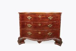 11342 - 19th Century Irish Georgian Mahogany Secretaire Commode