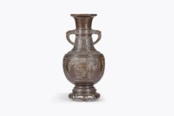 11454 - 18th Century bronze Chinese vase